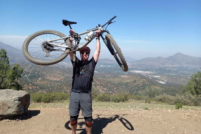 Santiago: Guided Bike Tour with Hotel Pickup