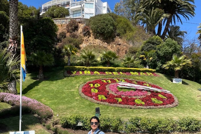 Santiago: Valparaíso + Boat + Viña del Mar + Tasting at Boutique Winery