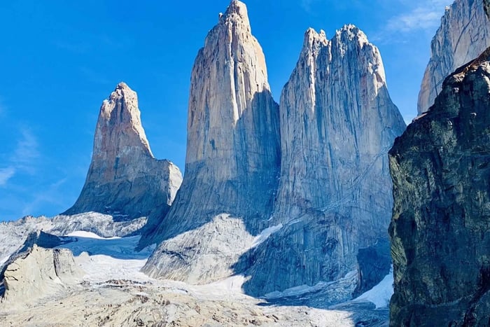 Torres del Paine: Base Torres Trekking via Ascencio Valley