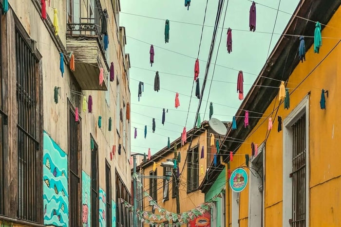 Valparaiso and Viña del Mar: Private Tour from Santiago