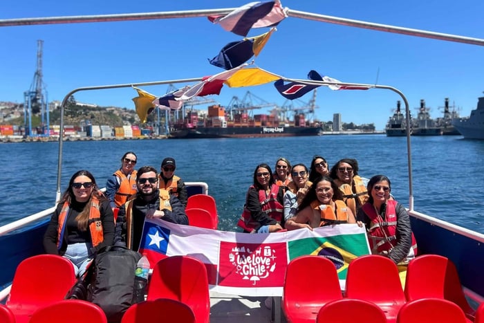Valparaíso & Viña del Mar: Explore, Discover and Sail