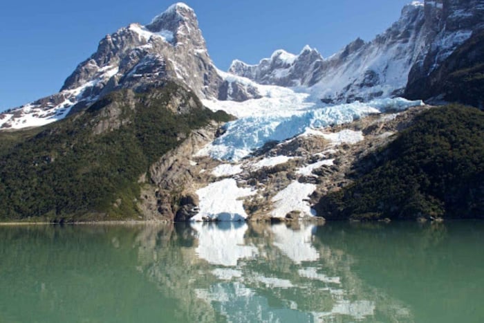 Navegación Glaciar Balmaceda y Serrano: Chile