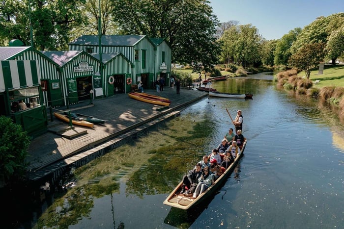 Christchurch - Barchino sul Fiume Avon