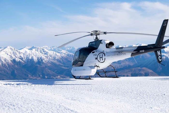 Neuseeländische Alpen: Panorama-Helikopterflug und Landung am Chest Peak