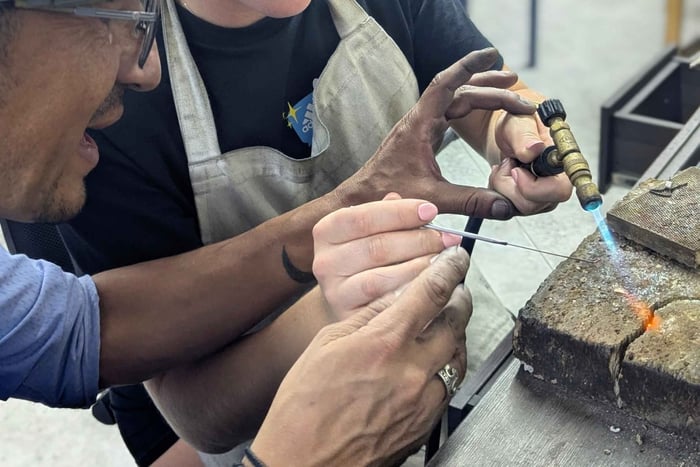Bogotá: Create your own Emerald Ring Workshop