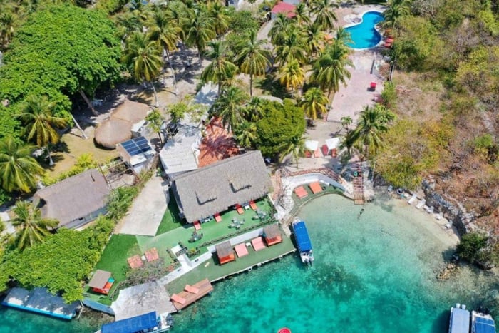 Cartagena: Escape a Isla Kokomo – Islas del Rosario en Lancha Rápida