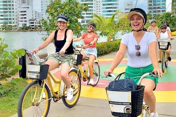 Cartagena: Sykkeltur i Getsemaní og Walled City med guide