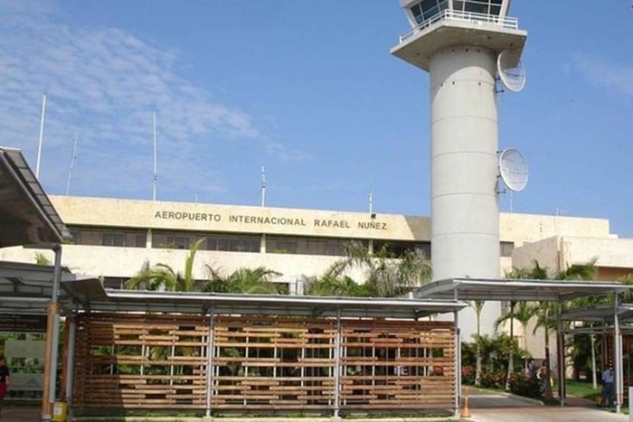 Cartagena: Rafael Nuñez Airport One Way Transfer