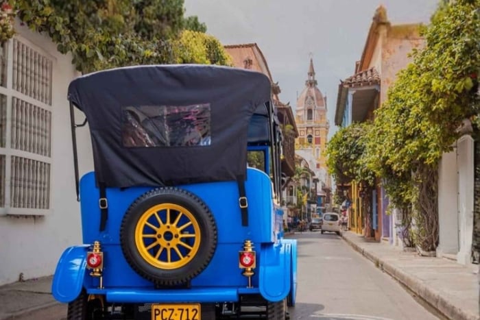Cartagena city tour San Felipen linnaan klassisen tyylisellä sähköautolla