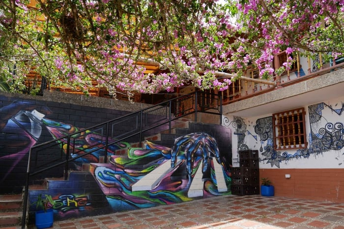Creative Guatapé: Music Production Workshop & Guided Village Tour