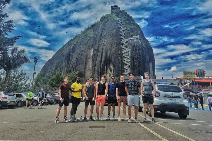 From Medellin: Guatape El Peñol with boat + gastronomic tour