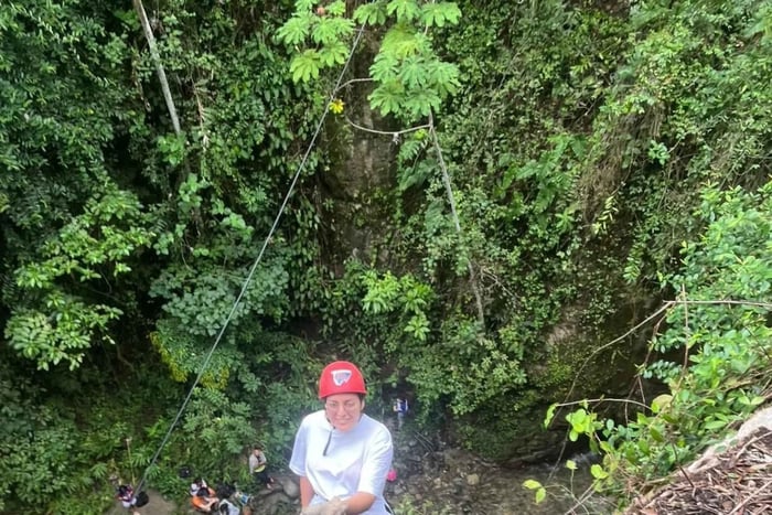 Huila: Isla Yaguar Hiking and Rappelling Adventure