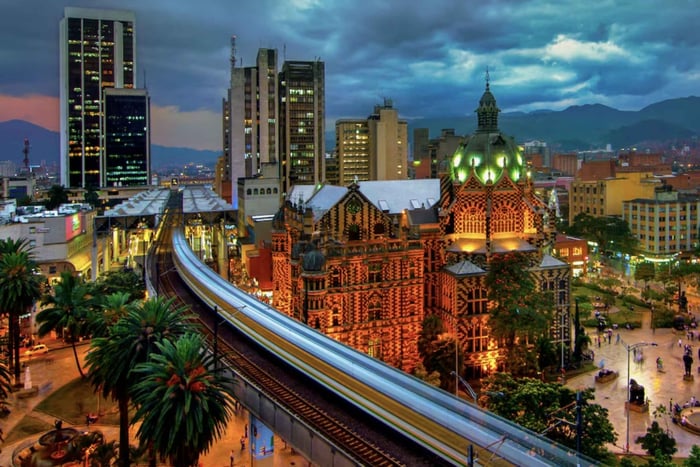 Medellín : visite citadine, Botero, Comuna 13 et Metrocable