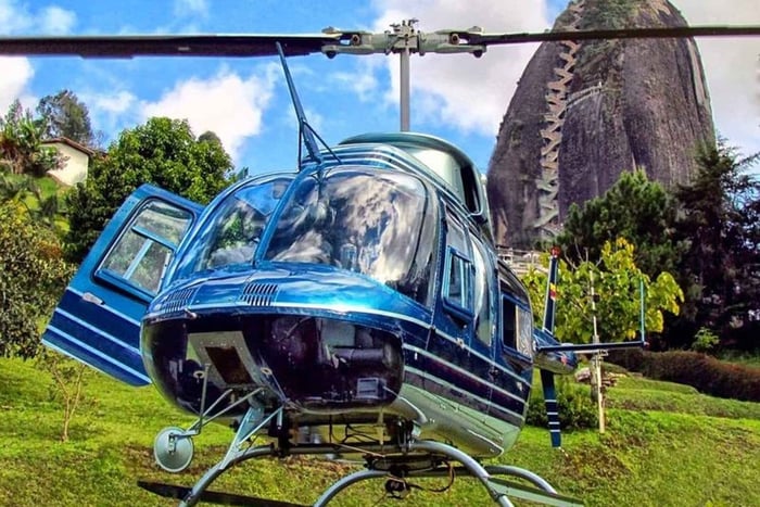 Medellín: Guatapén helikopterilento + tuk tuk