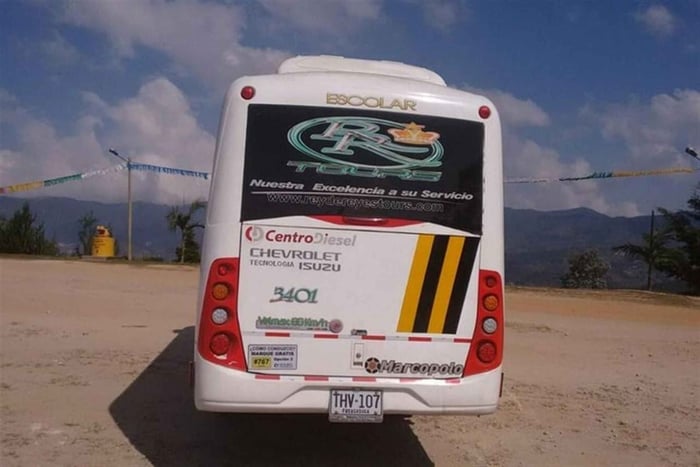 Medellin: Private Airport Transfer