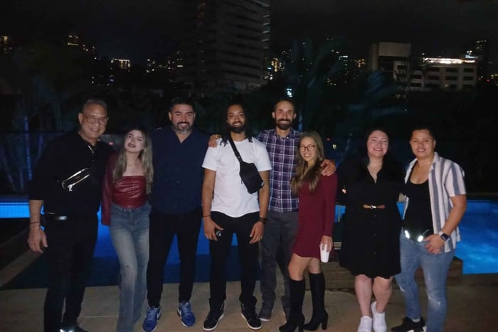 Medellín Provenza: Opastettu sosiaalinen ilta ja bileet kuin paikallinen