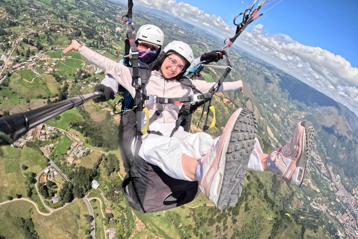 Medellín: Paragliding-Tandemflug mit Fotos und Videos