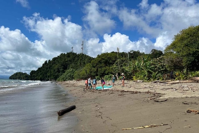 Nuquí Surf Lesson: Ride Pacific Waves with a Local