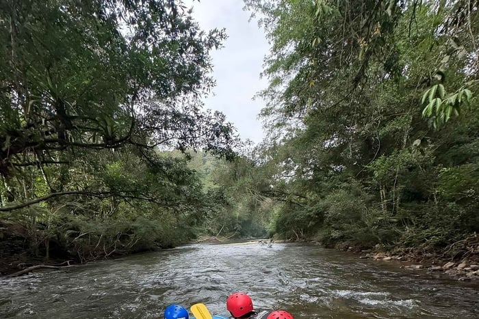 Rafting in Río Claro and Hiking Tour with Lunch