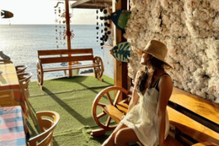 San Andrés: Booby Rock Ocean Club Day Trip with Lunch