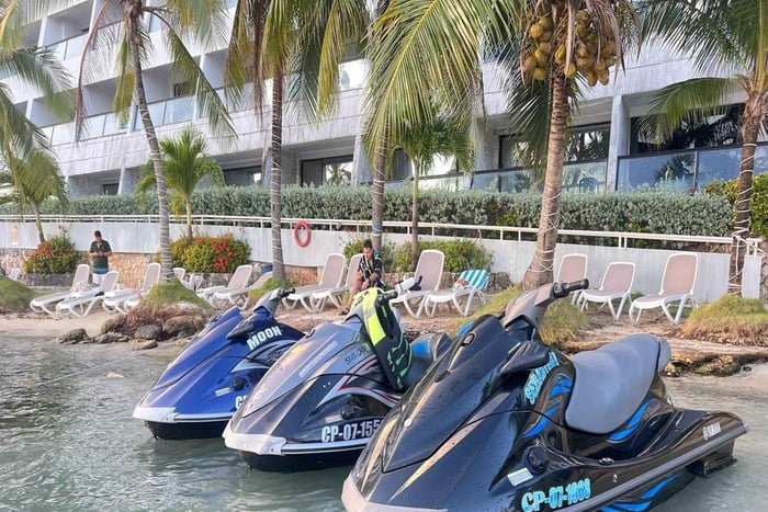 San Andrés : location de jet-ski au Booby Rock Ocean Club
