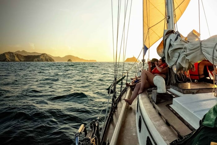 Santa Marta Bay: Sunset on a sail boat