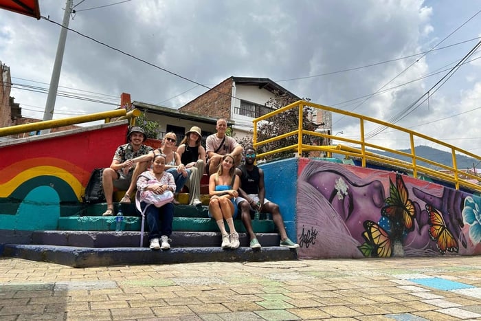 Secret Comuna - Moravia Tour
