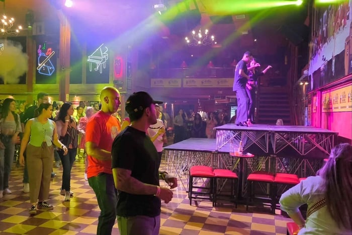 The Cali Salsa Tour