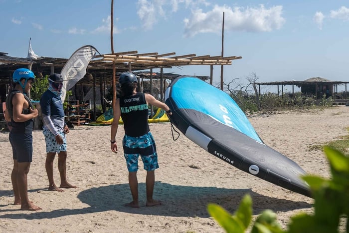 Wing Foil Private Lesson in Mayapo, La Guajira