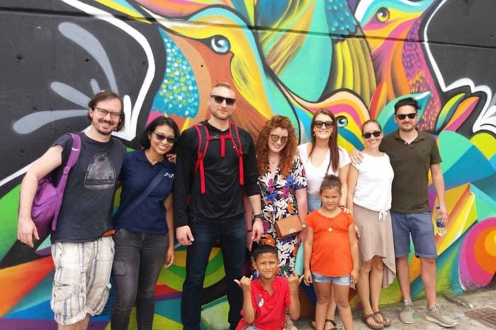 Medellín: Rundtur i stadsdelen Comuna 13 med linbanefärd