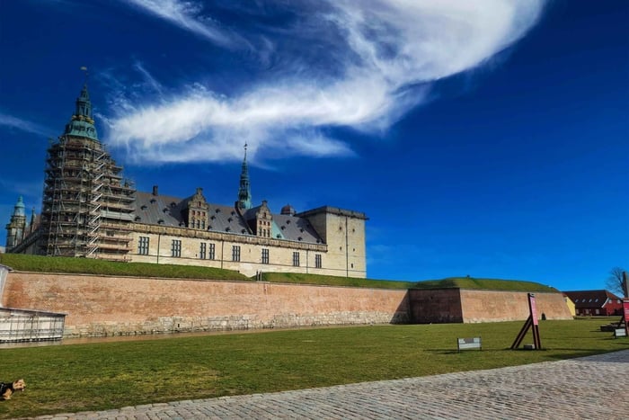 Humlebæk: E-Bike Tour to Kronborg Castle