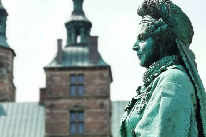 Rosenborg Castle 2hr with Guide – Crown Jewels