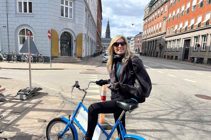 Urban Design and Livability E-bike Tour