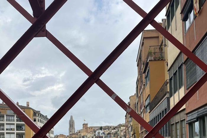 Barcelona: Tour nach Girona, an die Costa Brava und mit lokalen Köstlichkeiten