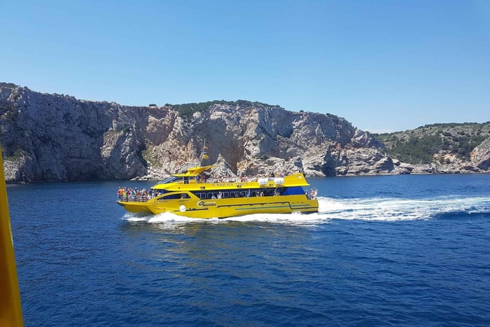 L’Estartit : sortie en bateau dans le parc naturel du Montgrí avec cabine