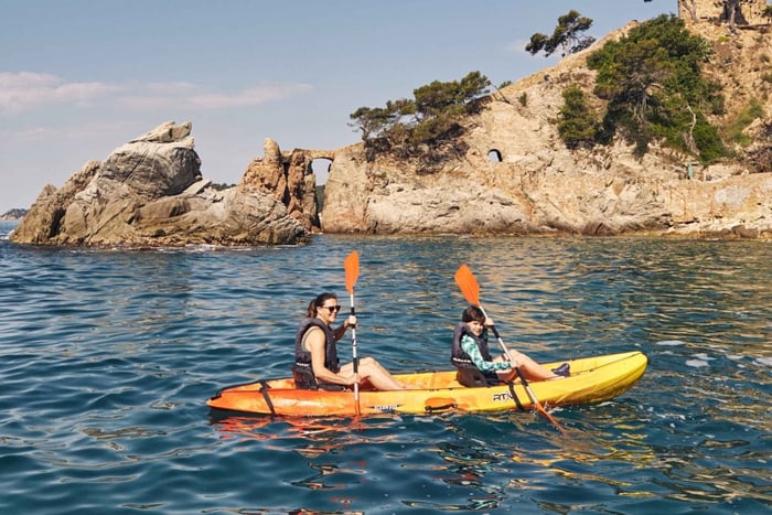Lloret de Mar: Costa Brava kajakktur og svømming