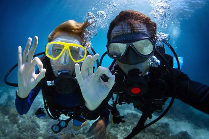 Tossa de Mar: PADI Discovery Scuba Diving an der Costa Brava