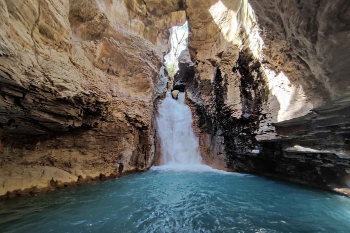 From Guanacaste: Coyotes Cave & La Leona Waterfall Tour