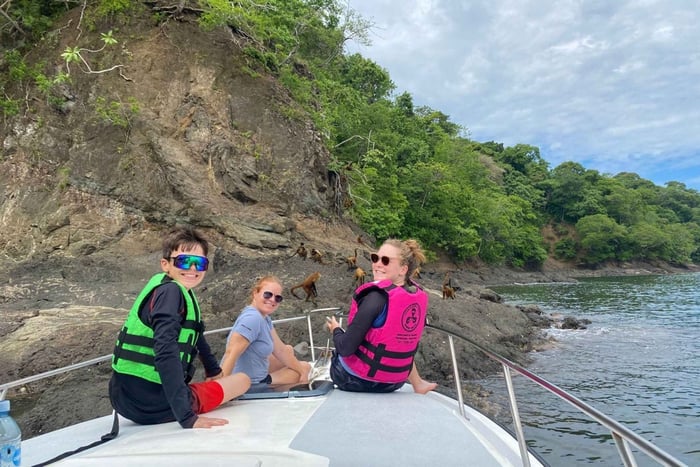 Fra Puntarenas: Tortuga Island VIP-tur, heldags