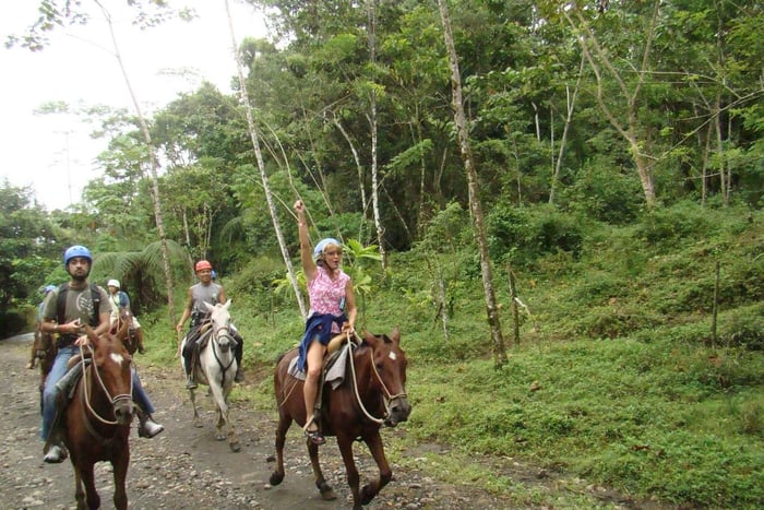 Paardrijden naar La Fortuna waterval