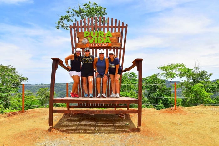 Jaco Beach: Ganztägiger ATV-, Zip Line- und Reitausflug mit Mittagessen