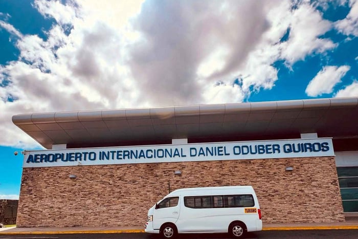 LIR Airport to RIU Hotels: Transfers in Private and Comfortable Transportation