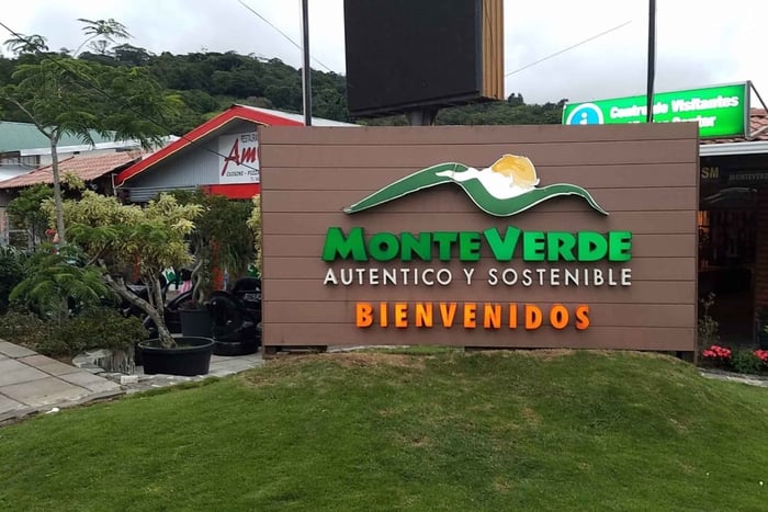 Monteverde Local Experience History, Culture & Wildlife Tour