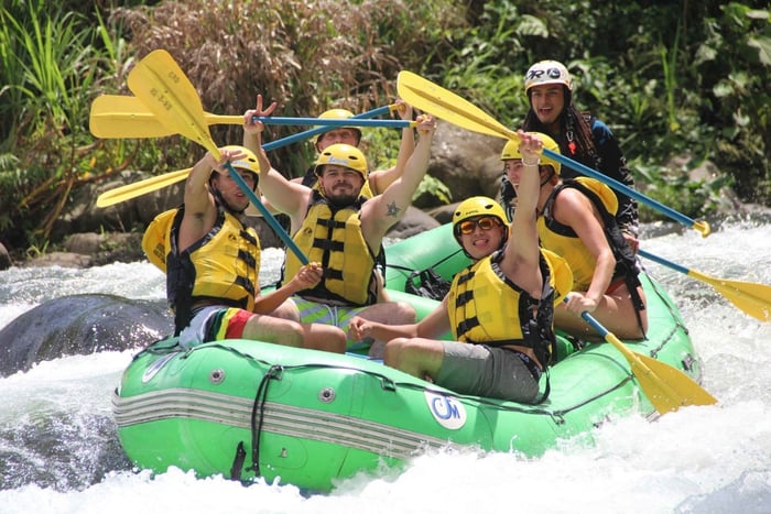 Rio Balsa: Aventura de rafting em águas brancas
