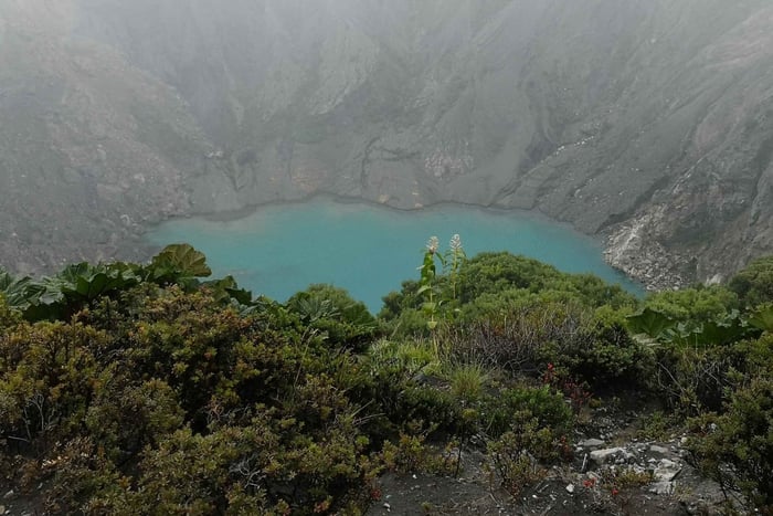 San Jose: Irazú & Turrialba Volcanos & Orosi Valley Dagstur