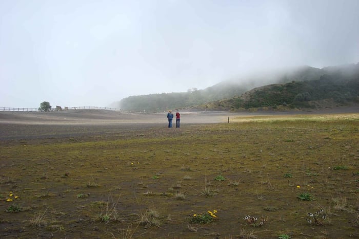 San José: Irazú Volcano, Orosi Day Tour & Lankester Gardens