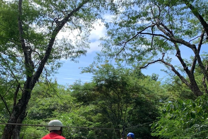 Tamarindo: Ziplining in the Costarican jungle