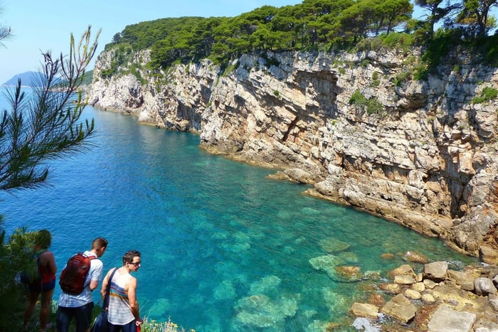 Von Dubrovnik aus: Tagestour zum Wandern und Schwimmen auf der Insel Koločep