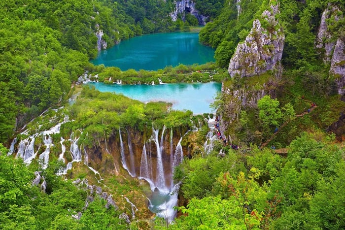 From Zagreb: Plitvice Lakes National Park Full-Day Tour