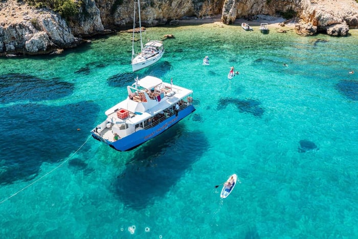 Bootstour zum Goldenen Strand von Krk und nach Plavnik – Schwimmen & Schnorcheln